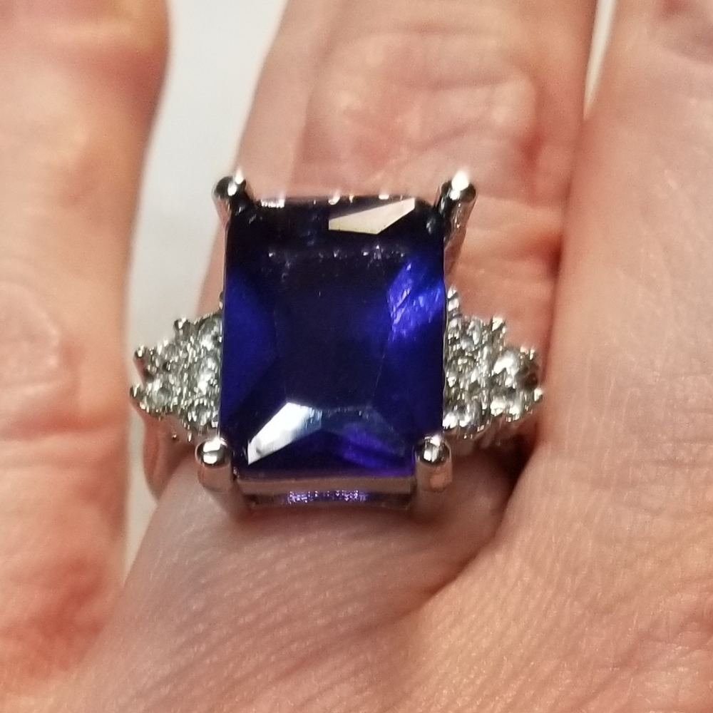 Large Deep Blue Topaz Ring Sz 7